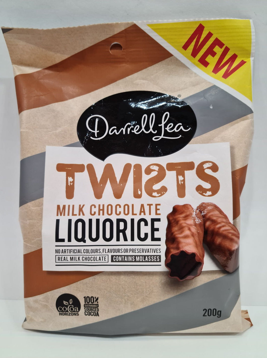 Darrell Lea Milk Chocolate Licorice Twists